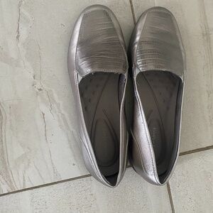 Women shoes size 9,5 Spirit leather